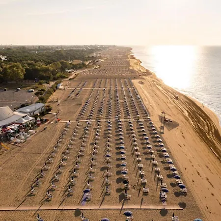 Apartmán Comfy Ground-floor Steps Form The Bibione