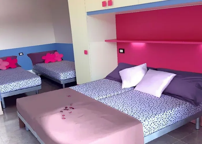 Comfy Ground-floor Steps Form The * Μπιμπιόνε